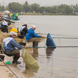 В День России в Ростове-на-Дону состоялся восьмой этап всероссийского фестиваля «Народная рыбалка»