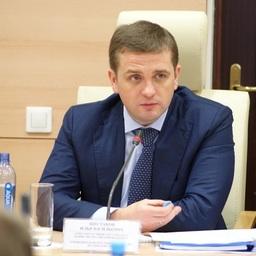 В Калининграде заместитель министра сельского хозяйства РФ – руководитель Росрыболовства Илья ШЕСТАКОВ встретился с молодыми учеными. Фото пресс-службы ФАР