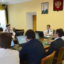 Подготовку к перезаключению договоров о закреплении долей квот обсудили на оперативном совещании в Росрыболовстве. Фото пресс-службы ведомства