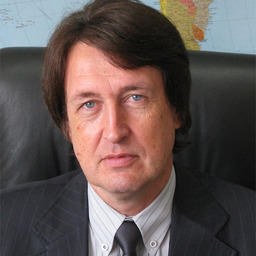 Олег БРАТУХИН