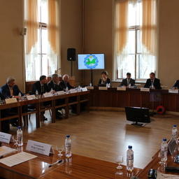 Проект соглашения по предупреждению нерегулируемого промысла в открытом море в центральной части Северного Ледовитого океана обсудили в Санкт-Петербурге на круглом столе. Фото пресс-службы СЗТУ