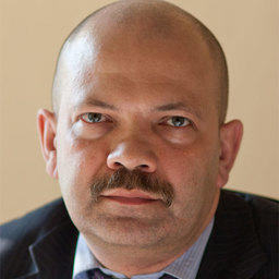 Сергей МАКСИМОВ